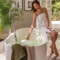 Bamboo Luxe Duschtuch 80X150 cm(olive)