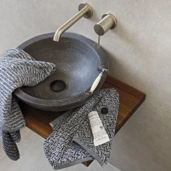 Brooklyn Duschtuch 80X150 cm(nature/black)