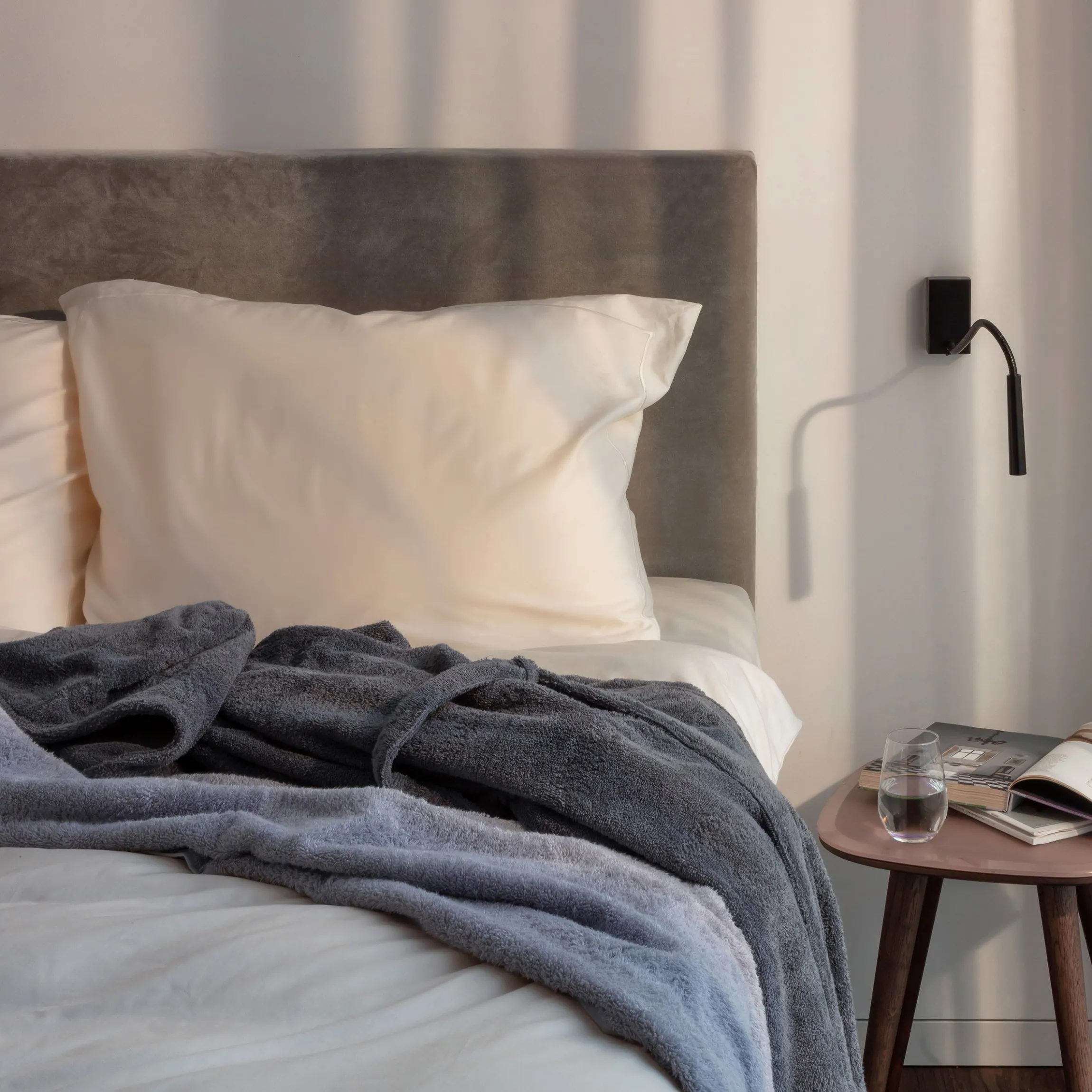 Superwuschel Bademantel mit Kapuze beige(cashmere)