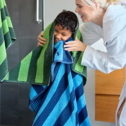 Superwuschel Handtuch 50X100 cm(ruby/coral)